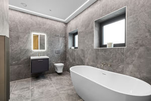 Photo 16- click for photo gallery